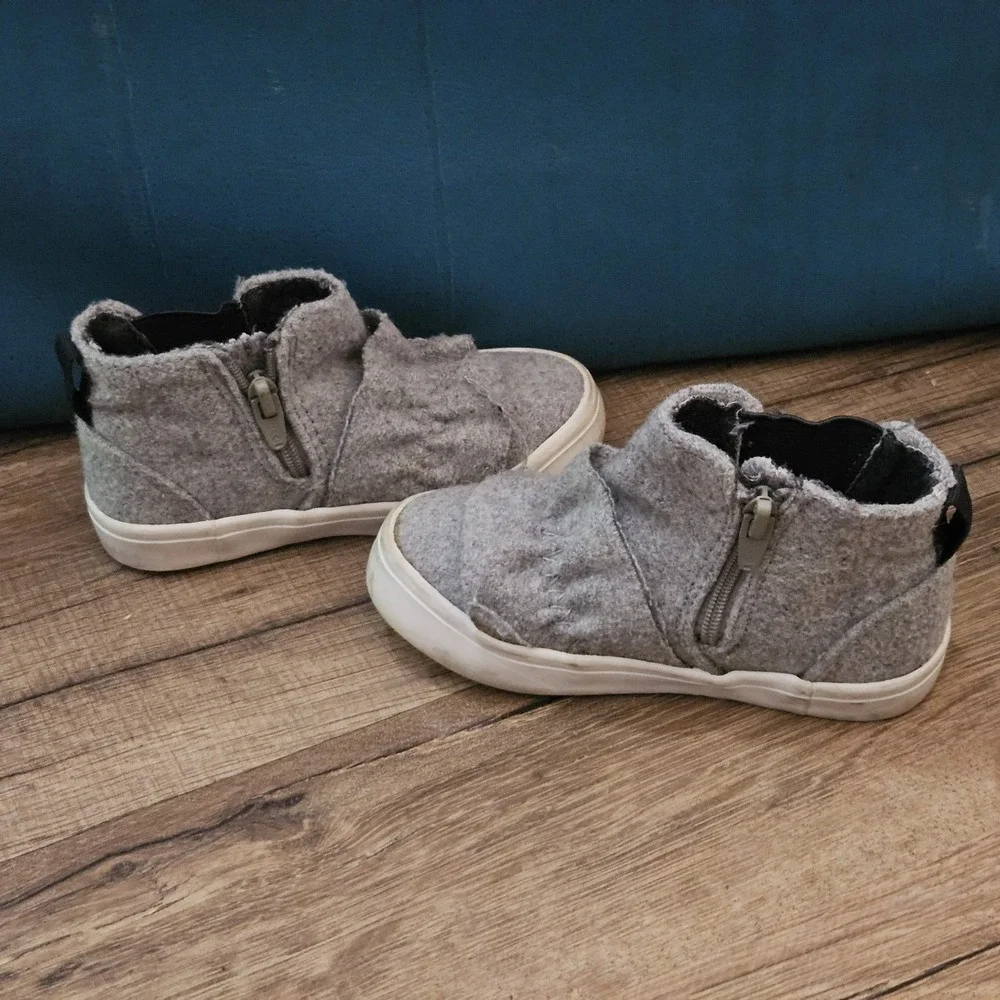 Zara Baby Toddler Girls Size 21 EU / US 5 Gray High‎ Top Sneaker Boots